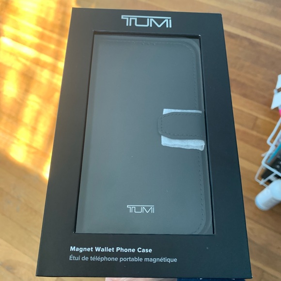 TUMI wallet folio iPhone case NEW! BLACK (magnet phone case also avail) - Picture 2 of 13